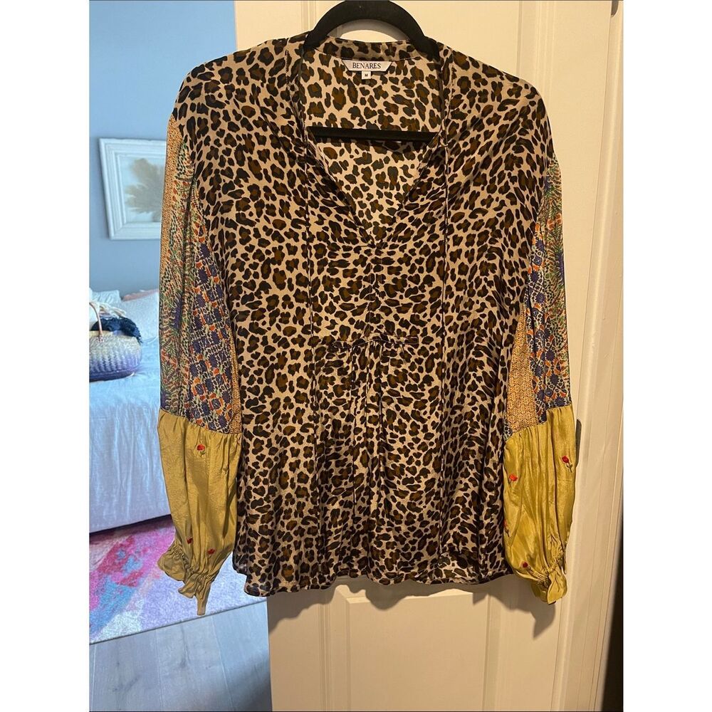 Benares Women's Leopard Print V-Neck Blouse with Gold Accent Sleeves